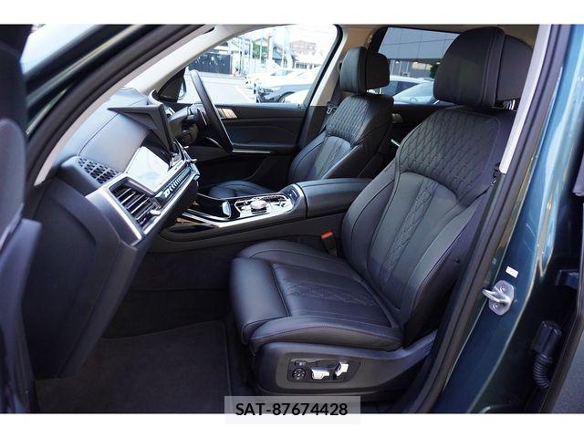 Bmw X7 2026-04 8779662-20