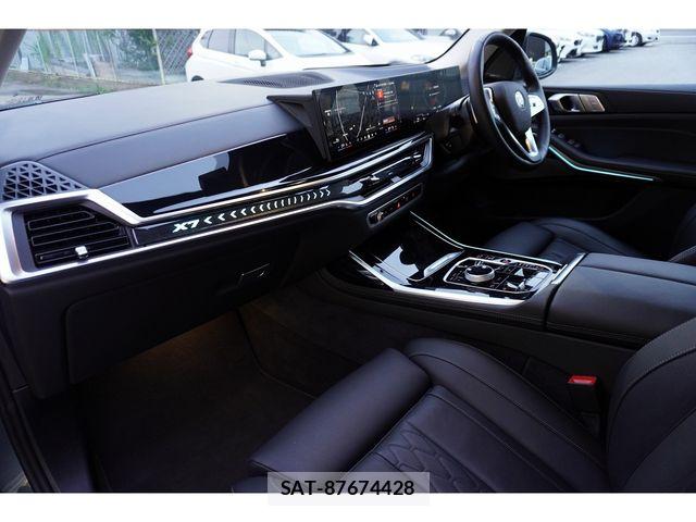 Bmw X7 2026-04 8779662-21
