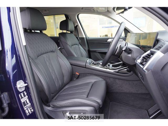 Bmw X7 2026-04 8779663-16
