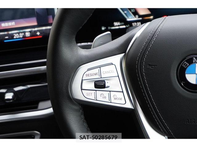 Bmw X7 2026-04 8779663-25