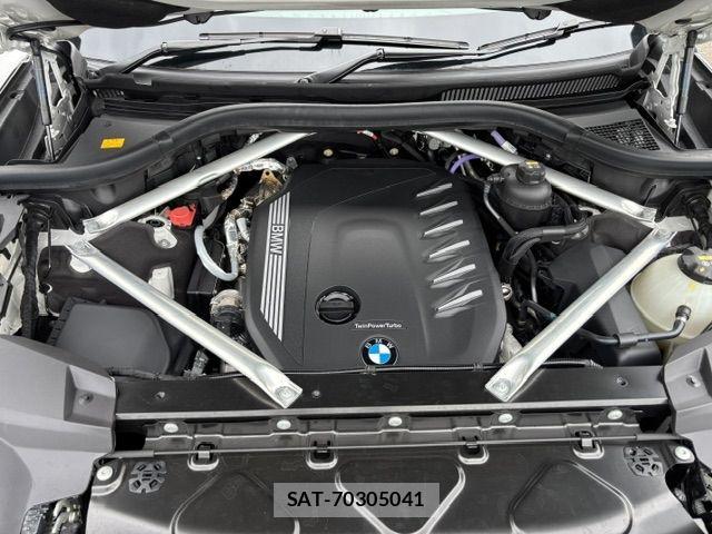 Bmw X7 2021-08 8828114-12