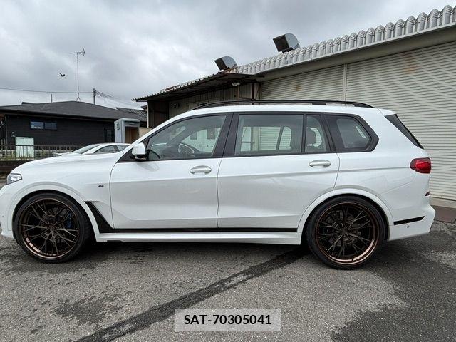 Bmw X7 2021-08 8828114-5