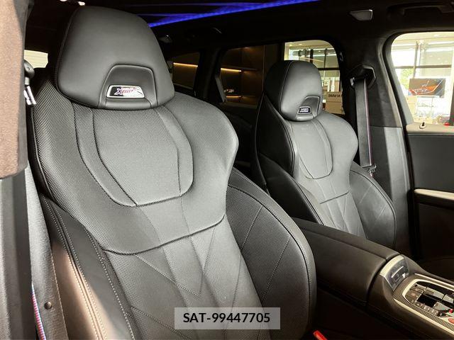 Bmw XM 2025-06 7020137-13