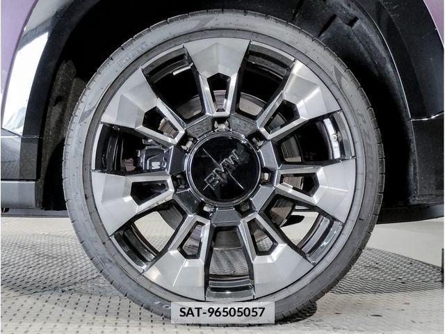Bmw XM 2025-05 7783131-11
