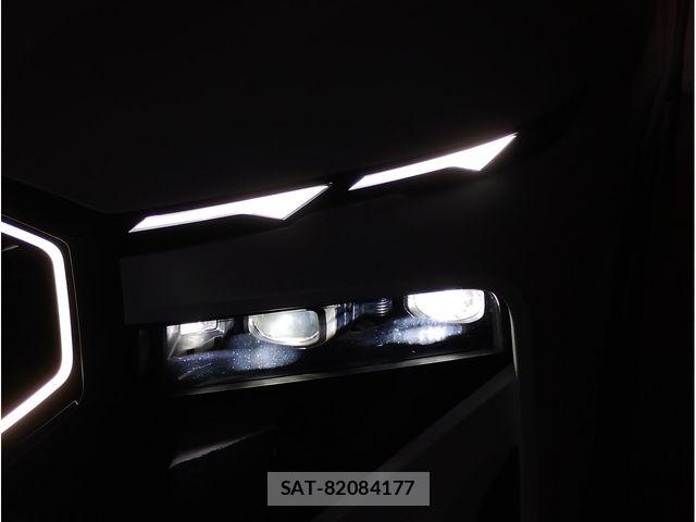 Bmw XM 2026-04 8795423-10