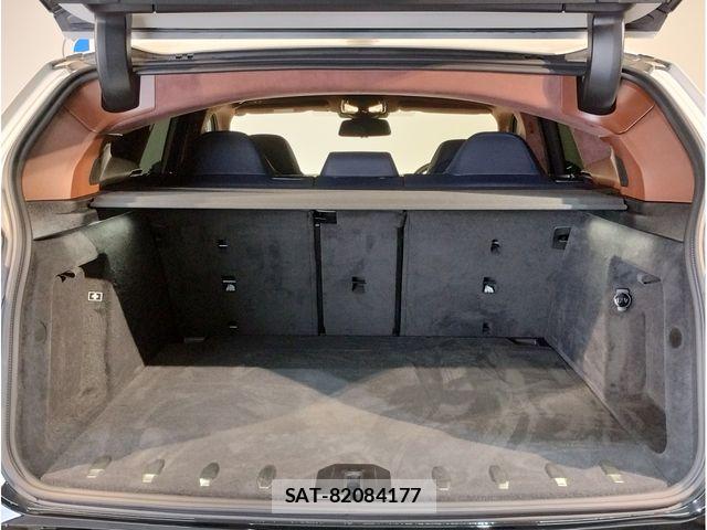 Bmw XM 2026-04 8795423-26