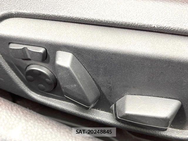 Bmw Z4 2019-07 4588201-8