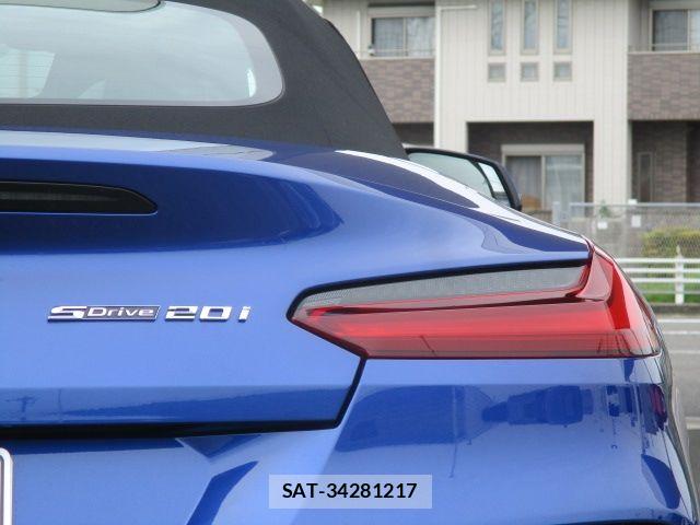 Bmw Z4 2025-10 7615329-8