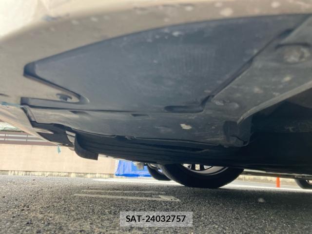 Bmw Z4 2009-07 7615330-11