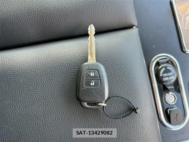 Mazda BONGO BRAWNY VAN 2023-10 2098801-26