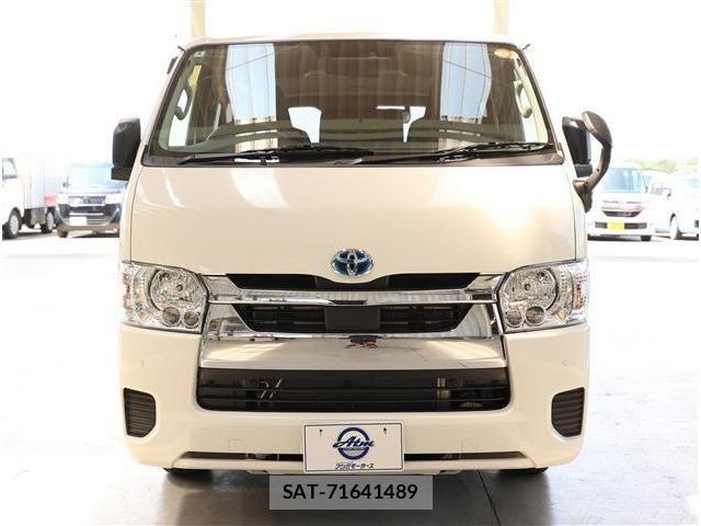 Mazda BONGO BRAWNY VAN 2024-04 8313516-19