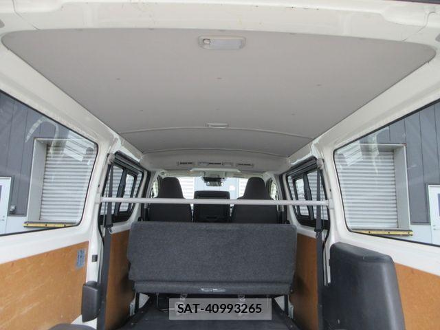 Mazda BONGO BRAWNY VAN 2021-04 8878943-17