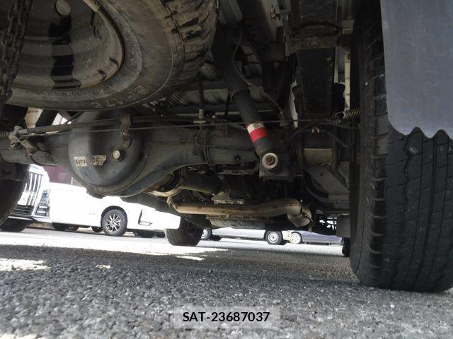 Mazda BONGO TRUCK 2017-08 2828003-9
