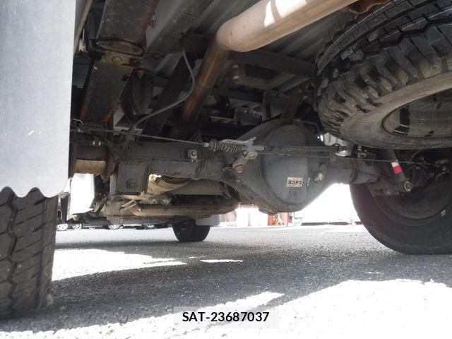 Mazda BONGO TRUCK 2017-08 2828003-11