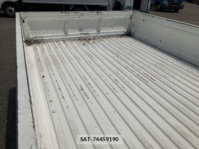Mazda BONGO TRUCK 2016-08 7215631-12