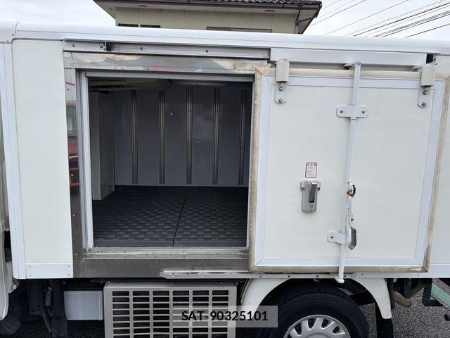 Mazda BONGO TRUCK 2019-04 7391552-16