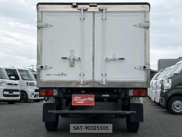Mazda BONGO TRUCK 2019-04 7391552-7