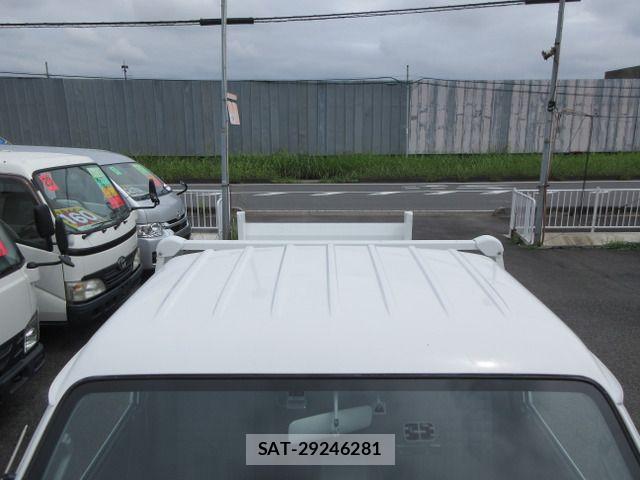 Mazda BONGO TRUCK 2020-06 8828120-9