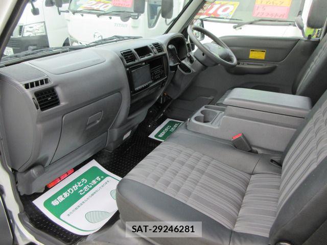 Mazda BONGO TRUCK 2020-06 8828120-11