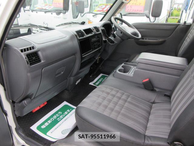 Mazda BONGO TRUCK 2019-06 8878944-11