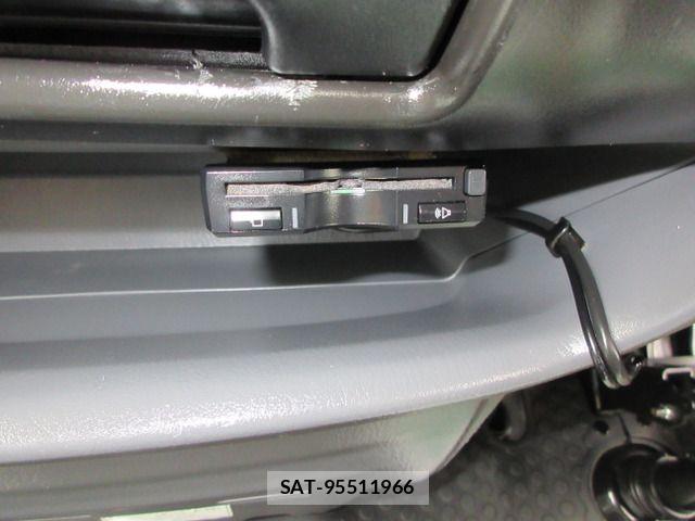 Mazda BONGO TRUCK 2019-06 8878944-14