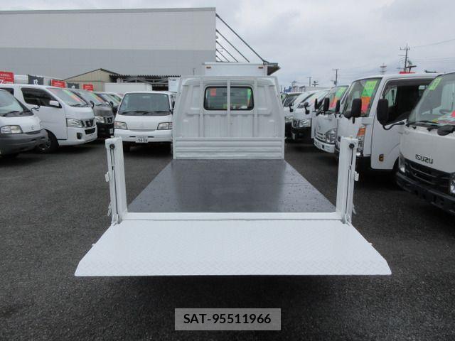 Mazda BONGO TRUCK 2019-06 8878944-18