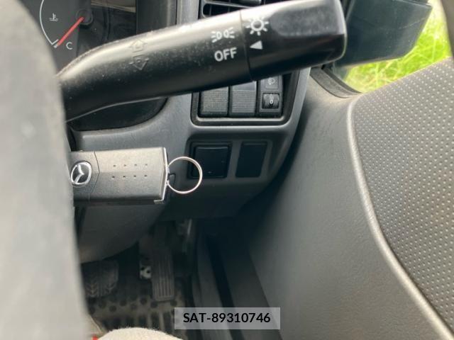 Mazda BONGO TRUCK 2016-04 8878945-13
