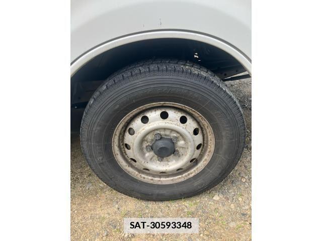 Mazda BONGO TRUCK 2012-09 5860870-4