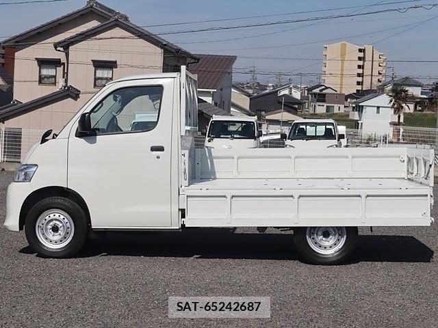 Mazda BONGO TRUCK 2023-09 5860866-12