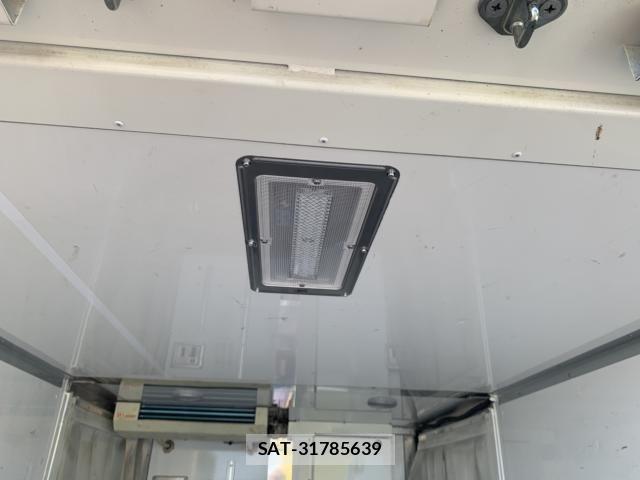 Mazda BONGO TRUCK 2018-09 7215632-10
