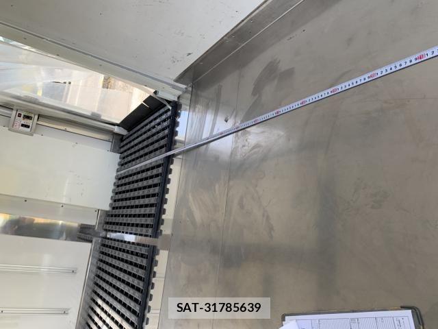 Mazda BONGO TRUCK 2018-09 7215632-18