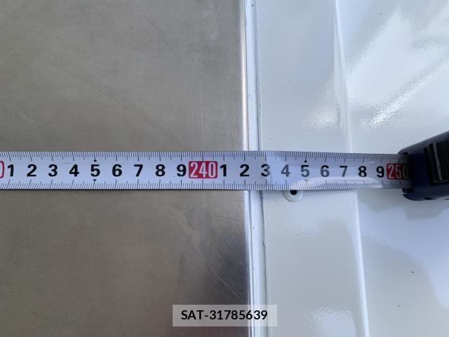 Mazda BONGO TRUCK 2018-09 7215632-19