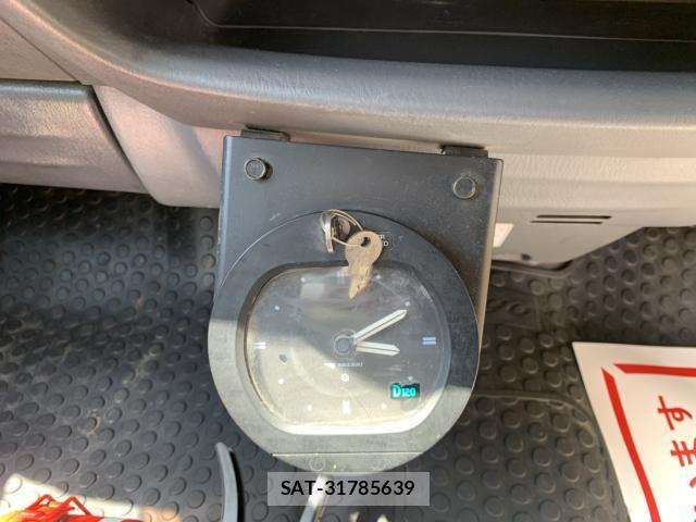 Mazda BONGO TRUCK 2018-09 7215632-24