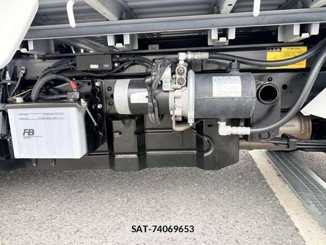 Mazda BONGO TRUCK 2018-04 8073142-13