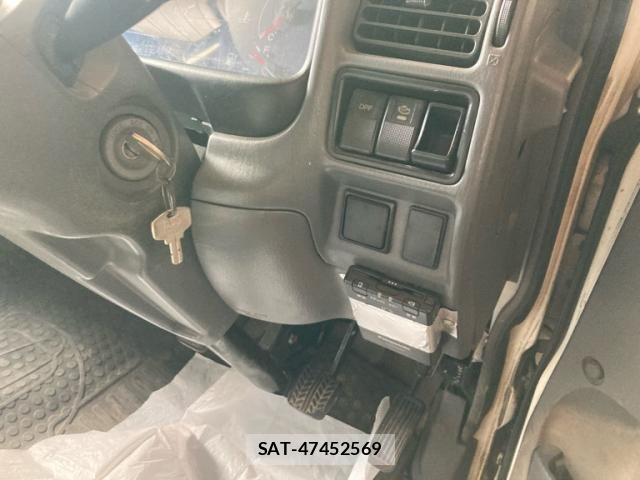 Mazda BONGO TRUCK 2004-03 8365008-11