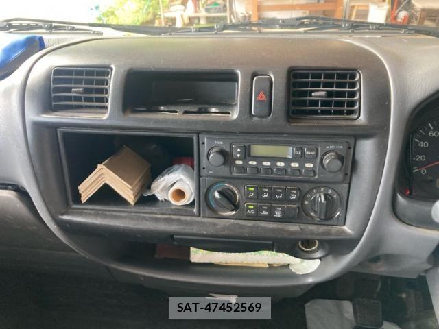 Mazda BONGO TRUCK 2004-03 8365008-14