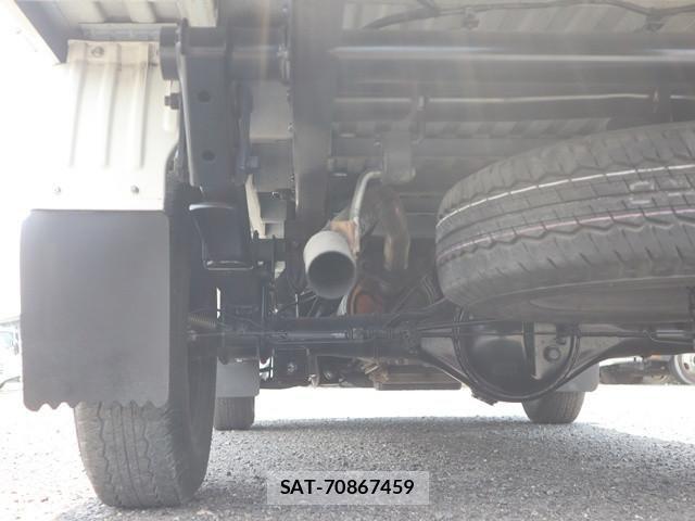 Mazda BONGO TRUCK 2019-04 8523850-24
