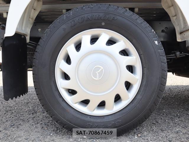 Mazda BONGO TRUCK 2019-04 8523850-26