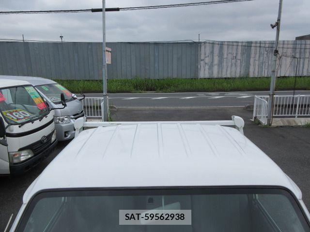 Mazda BONGO TRUCK 2010-06 8828125-9