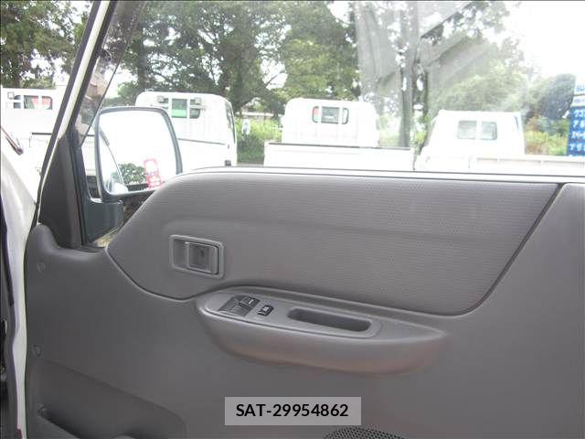 Mazda BONGO TRUCK 2012-09 8848384-4