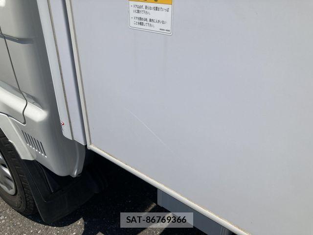 Mazda BONGO TRUCK 2018-04 1275416-16