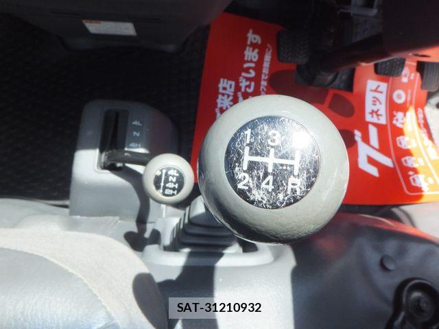 Mazda BONGO TRUCK 2013-10 7215635-18