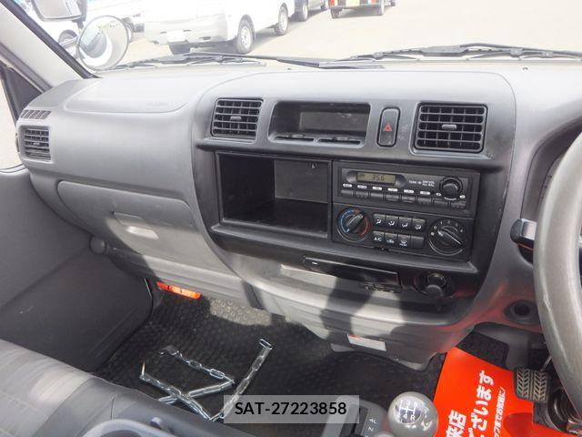 Mazda BONGO TRUCK 2018-05 7215636-17