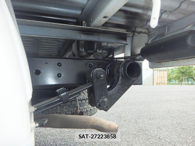 Mazda BONGO TRUCK 2018-05 7215636-25
