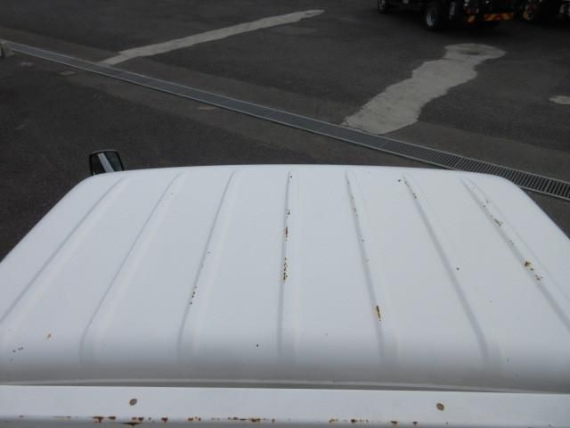 Mazda BONGO TRUCK 2011-09 7306649-9