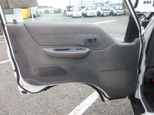 Mazda BONGO TRUCK 2011-09 7306649-20