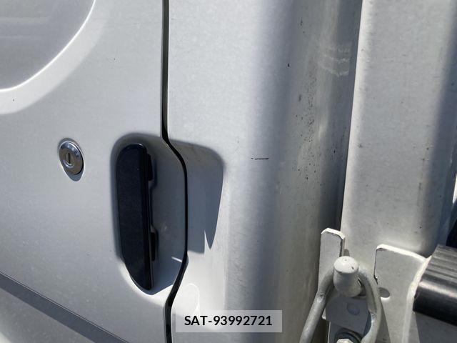Mazda BONGO TRUCK 2013-09 7721675-15
