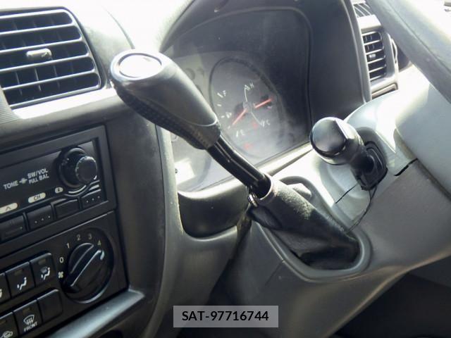 Mazda BONGO TRUCK 2018-05 8229101-13