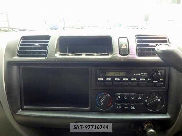 Mazda BONGO TRUCK 2018-05 8229101-15