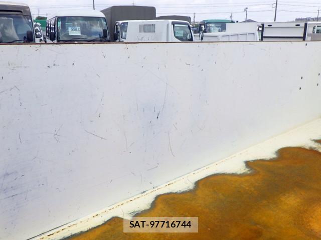 Mazda BONGO TRUCK 2018-05 8229101-27